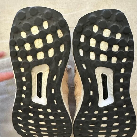 Adidas Ultraboost Sneakers-Women’s Size 5 - Picture 3 of 4